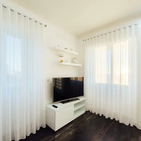 Apartament T4 Luis *